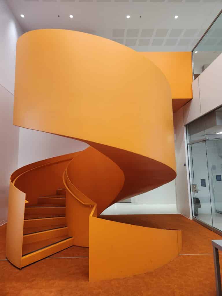 17-0029 Mométal Structures – Escalier Complexe des Sciences_Photos analyse vibratoire Hugo & Olivier (3)