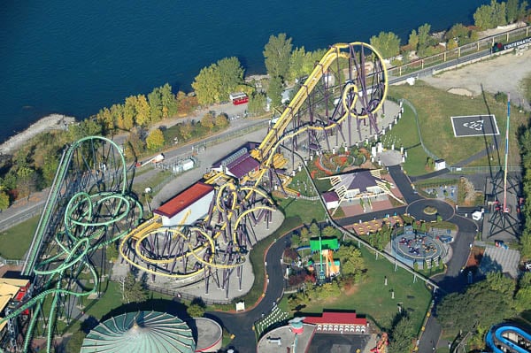 2001_la_ronde_vampire_120.jpg