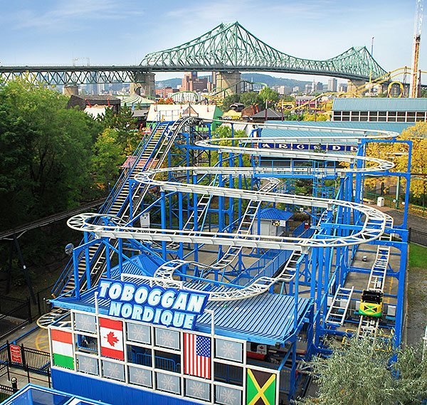2001_la_ronde_vampire_123.jpg