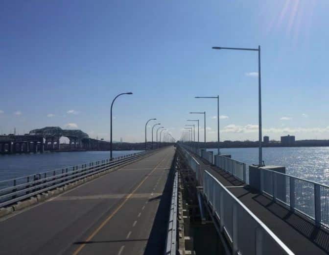 Piste-cyclable-estacade-du-pont-champlain