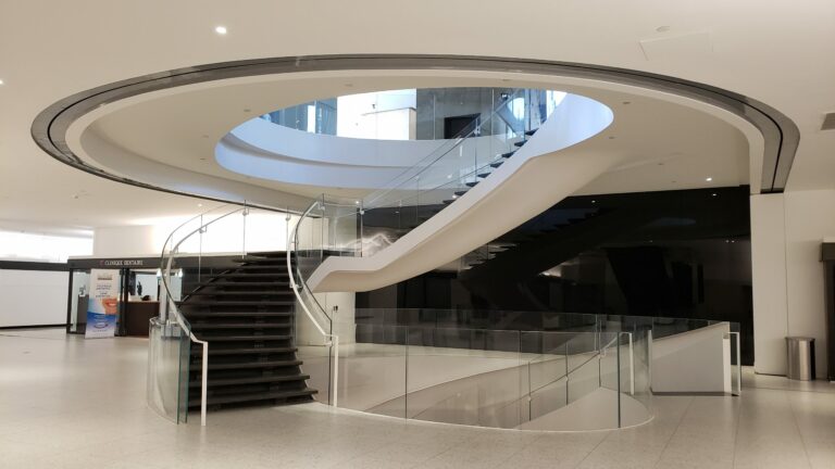Place-Victoria-3-scaled-1.jpg
