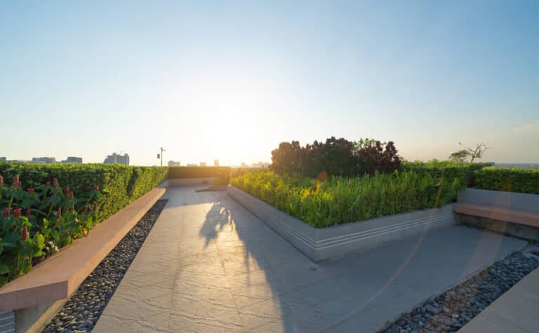 sky-garden-on-private-rooftop-of-condominium-or-ho-2026-03-10-02-09-10-utc